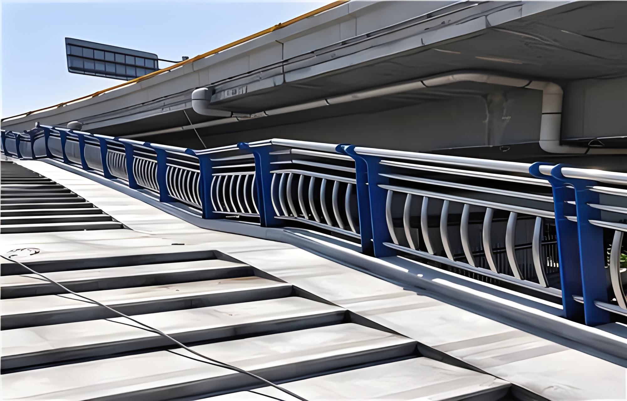 巫山不锈钢桥梁护栏维护方案：确保安全，延长使用寿命